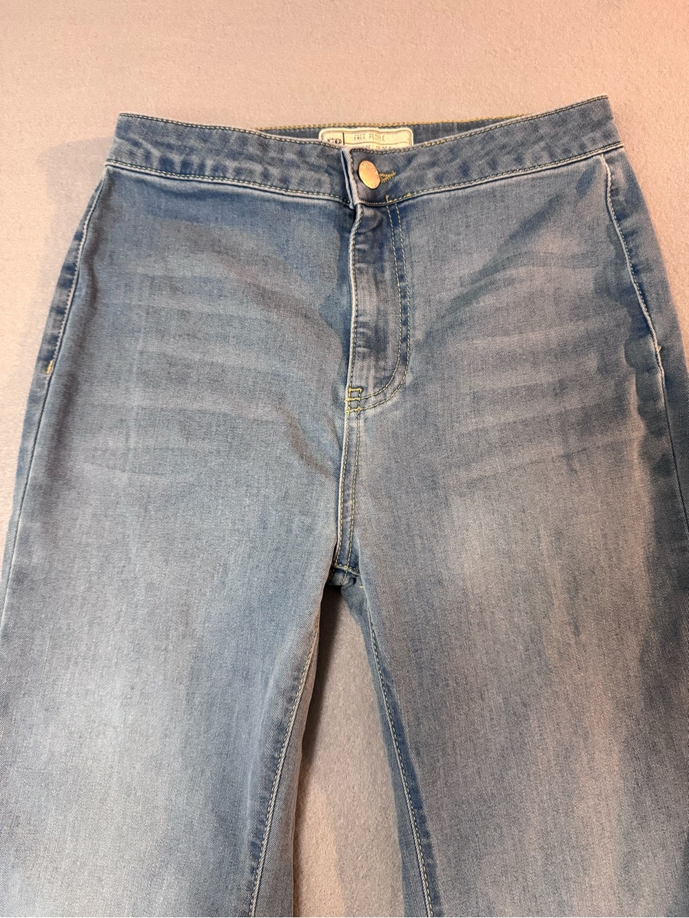 Free People “Just Float On” Flare Jeans Womens Size 26 - Picture 3 of 9